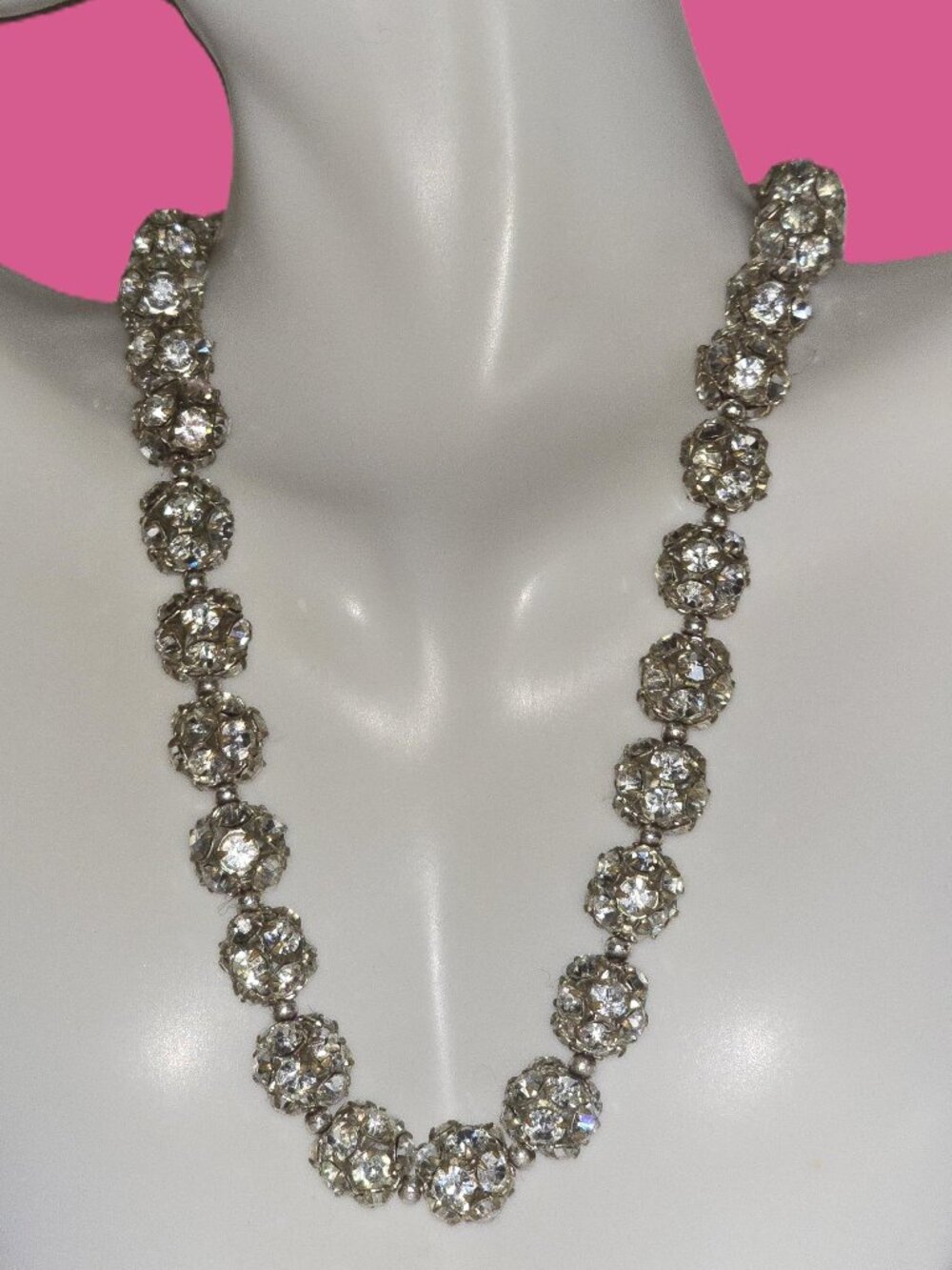 Lovely Vintage 1960s Rondella Rhinestone Choker Necklace bead shape